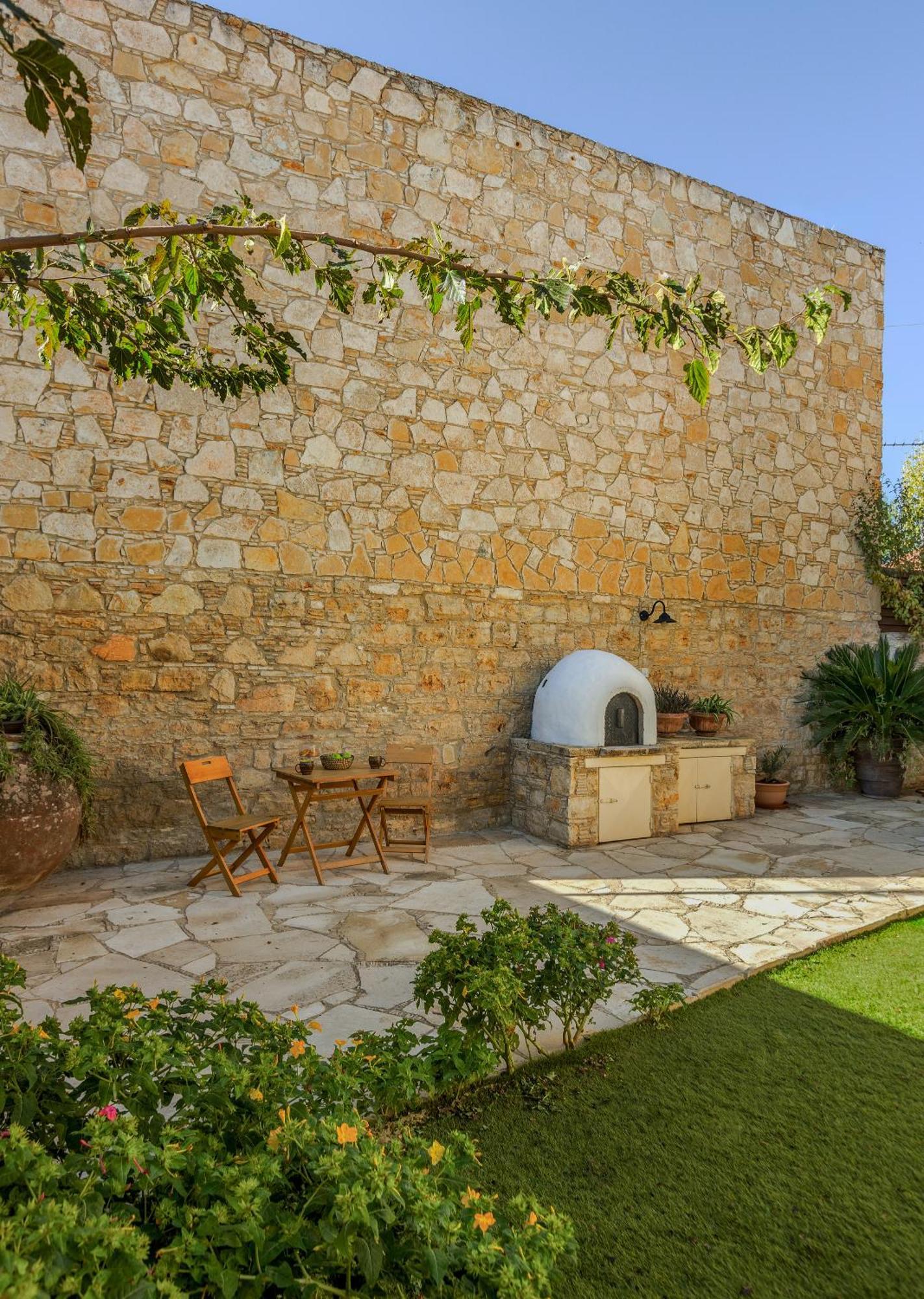 Oinoessa Traditional Boutique Guest Houses Lofou Luaran gambar
