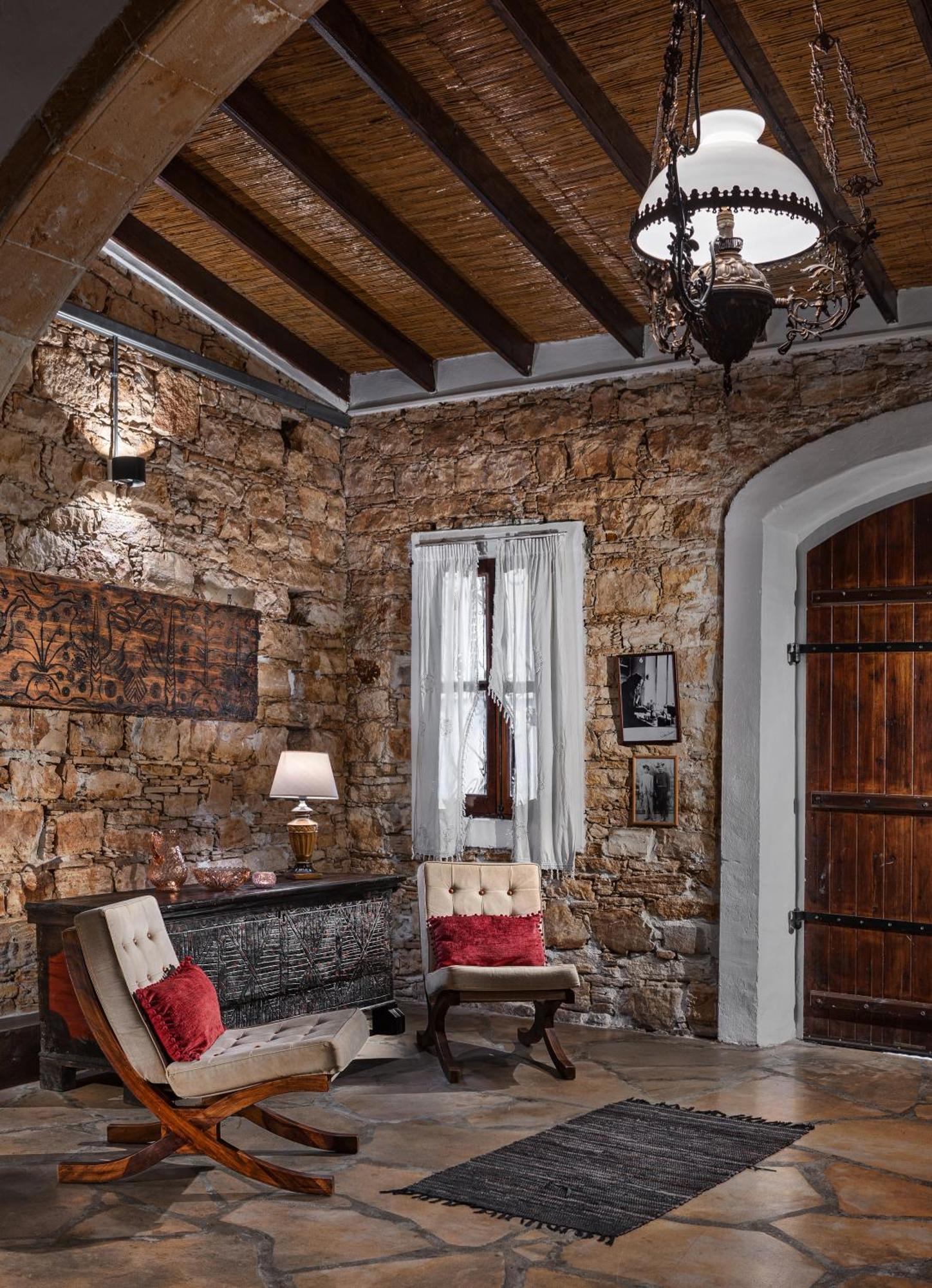 Oinoessa Traditional Boutique Guest Houses Lofou Luaran gambar