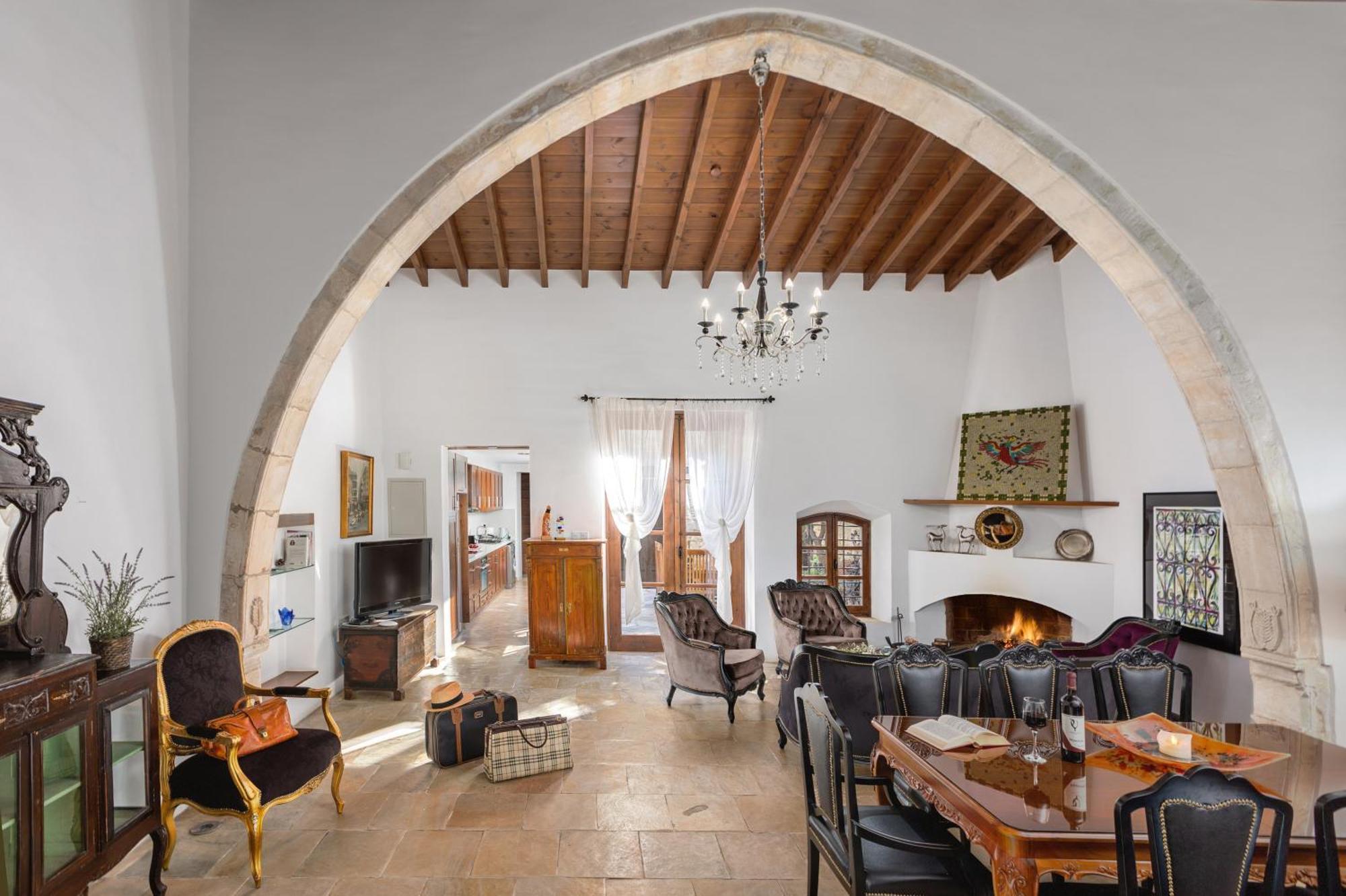 Oinoessa Traditional Boutique Guest Houses Lofou Luaran gambar
